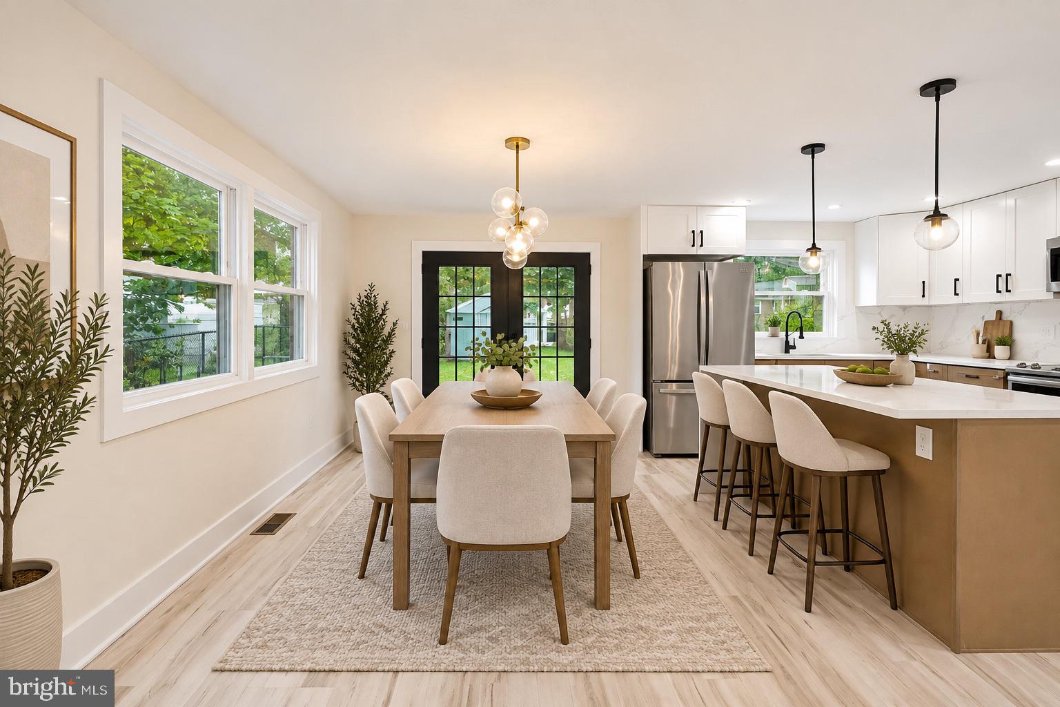 125 W THOMPSON AVENUE