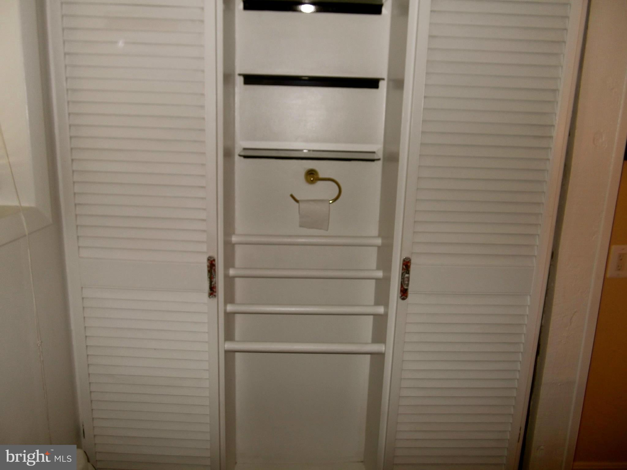 OAKS JOHNSON - Residential Lease