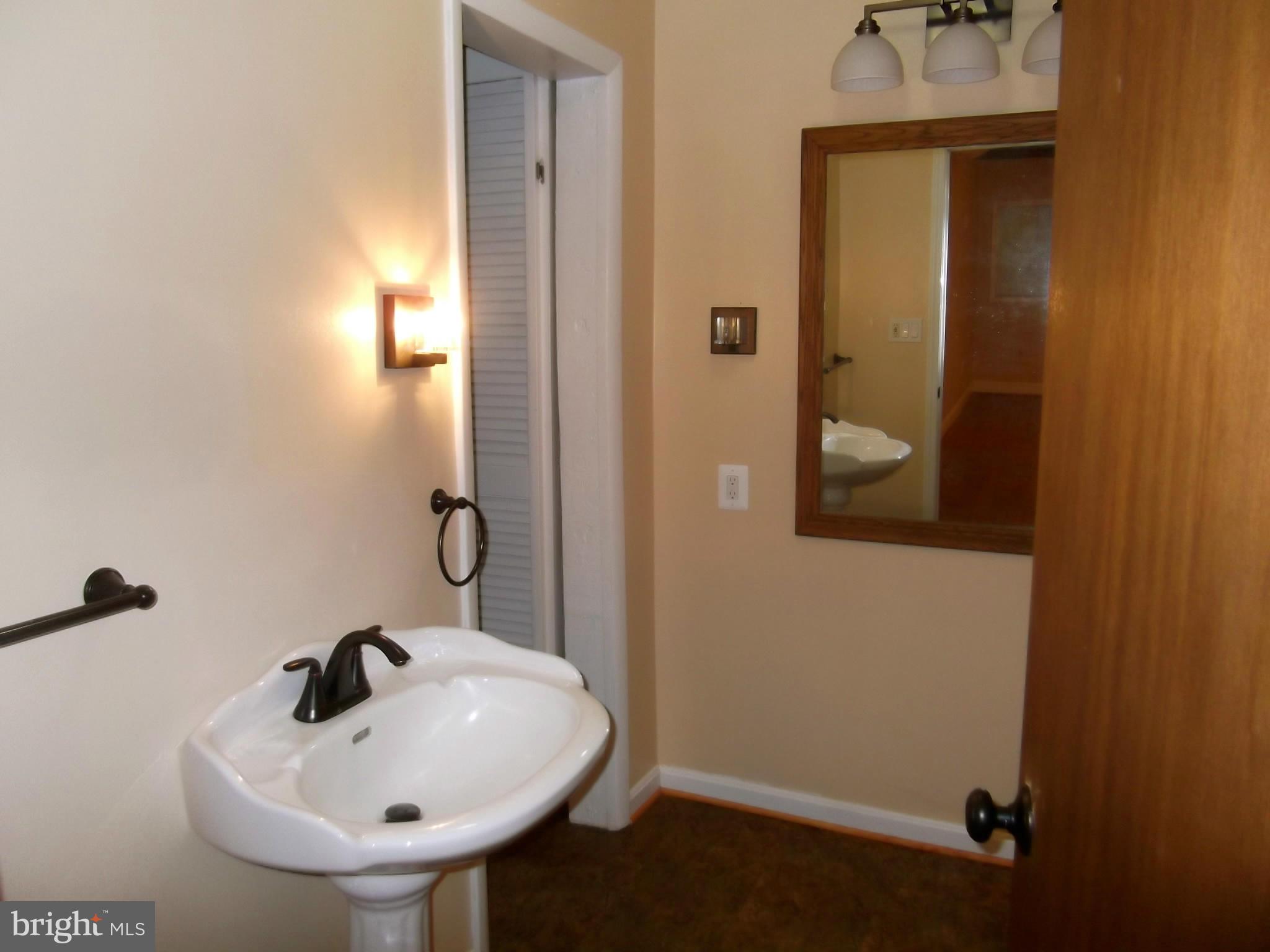 OAKS JOHNSON - Residential Lease