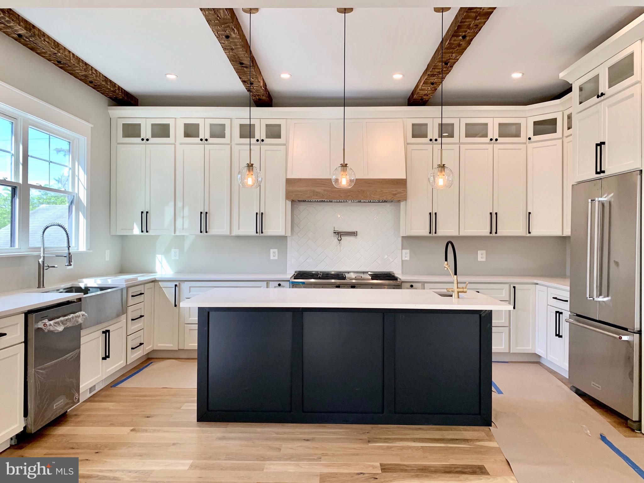 HIGHVIEW PARK - Residential