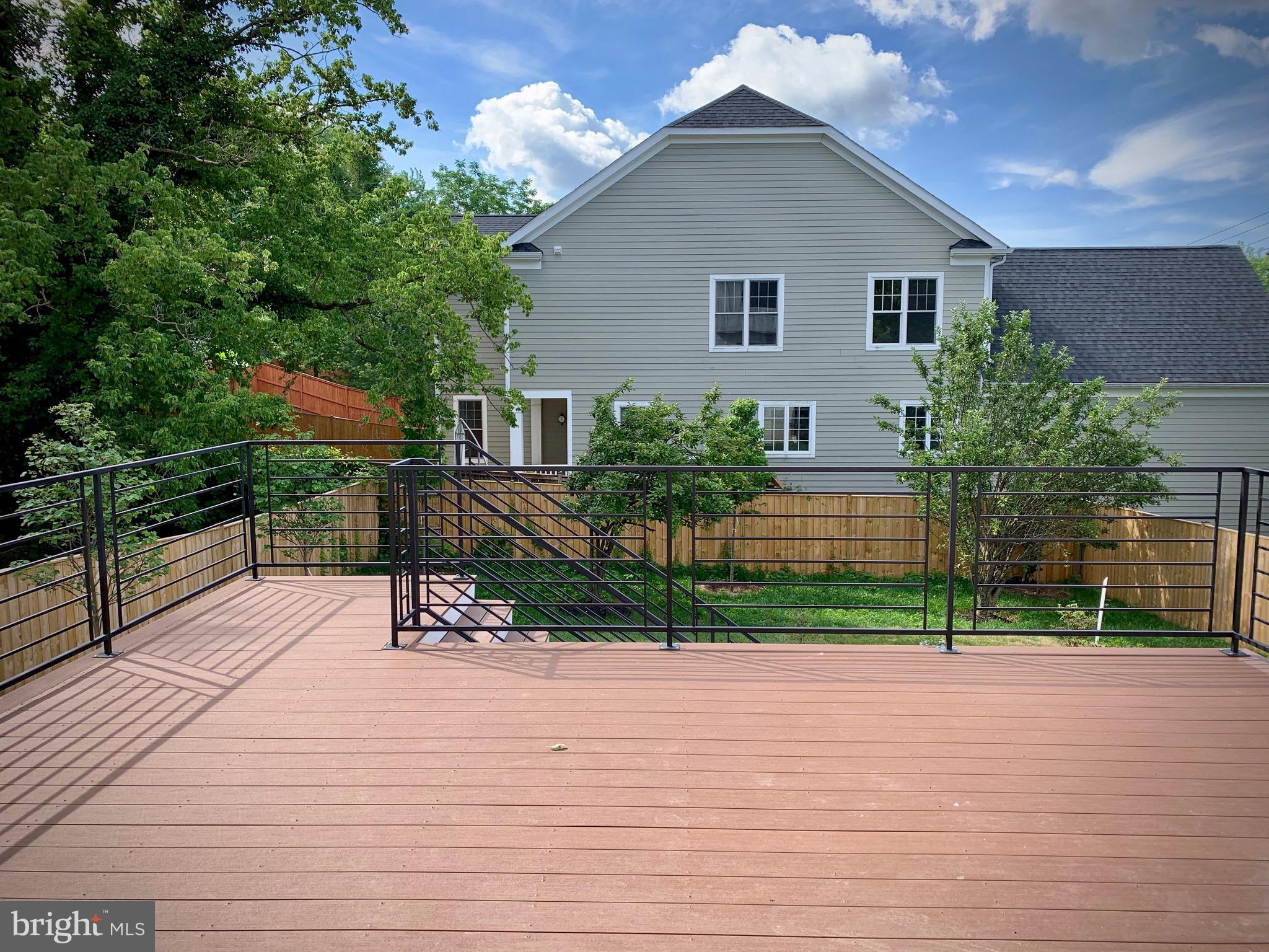 HIGHVIEW PARK - Residential