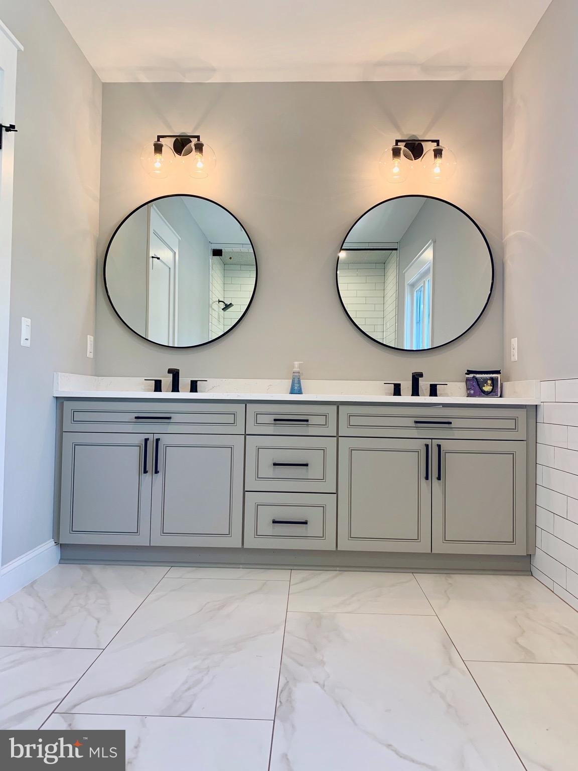 HIGHVIEW PARK - Residential