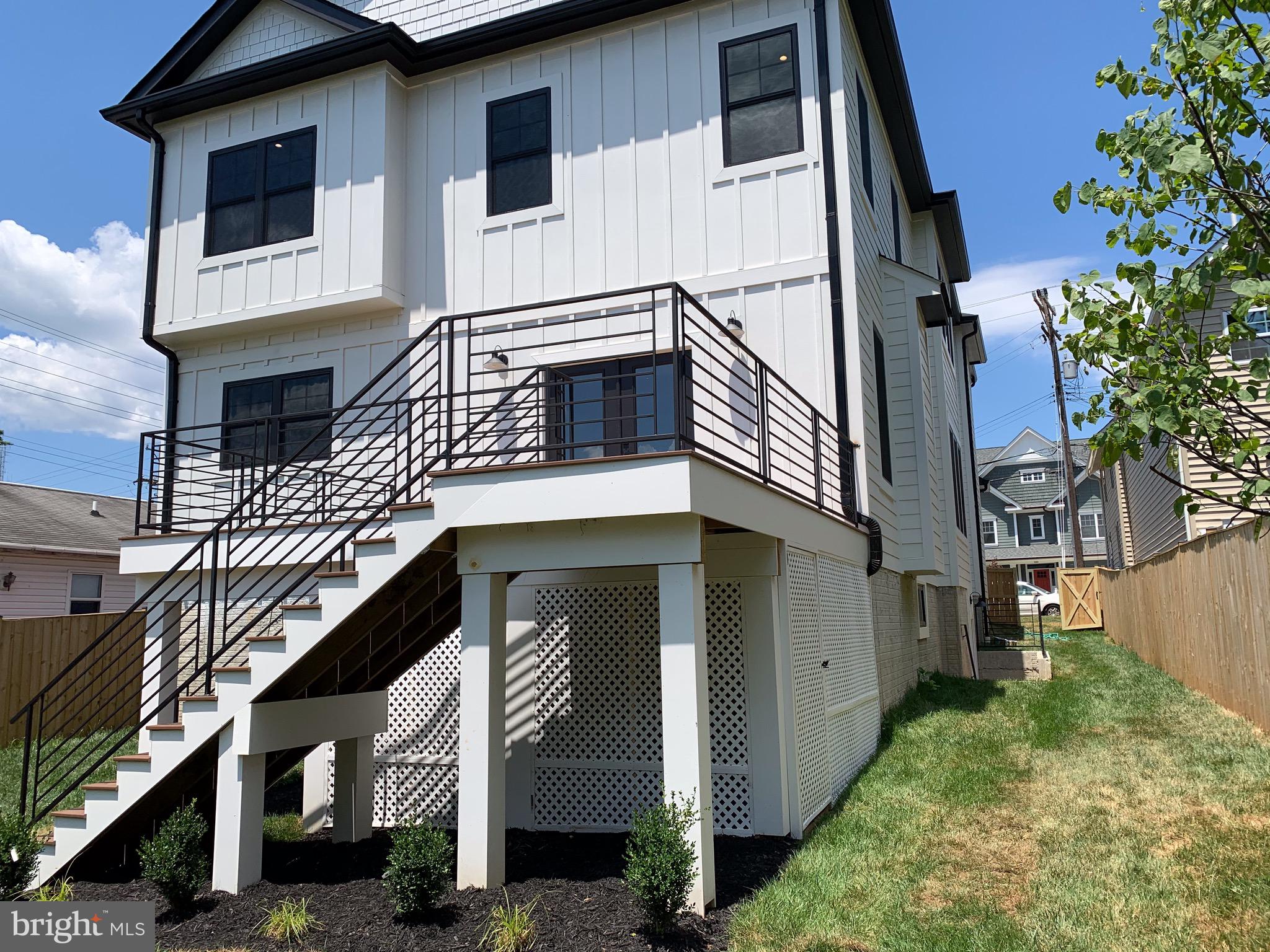 HIGHVIEW PARK - Residential