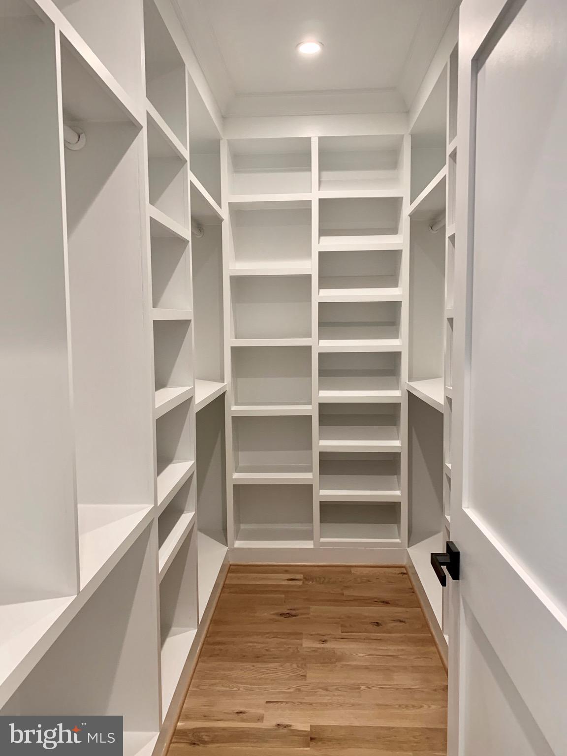 HIGHVIEW PARK - Residential