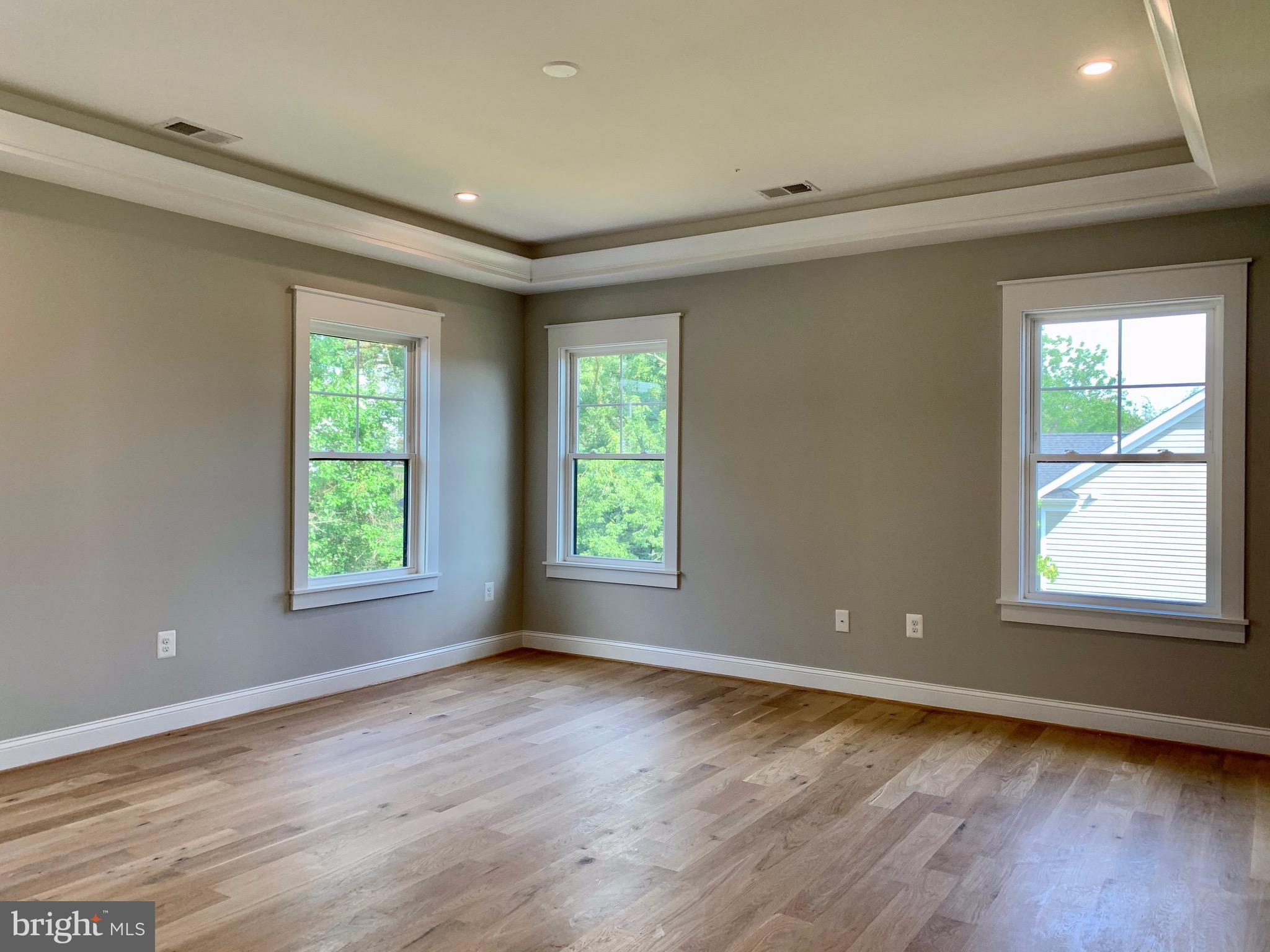 HIGHVIEW PARK - Residential