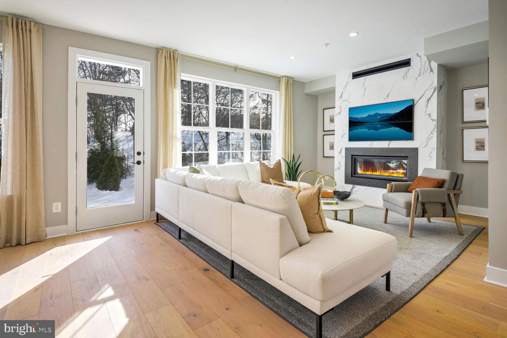 FARMSTEAD DISTRICT - Residential