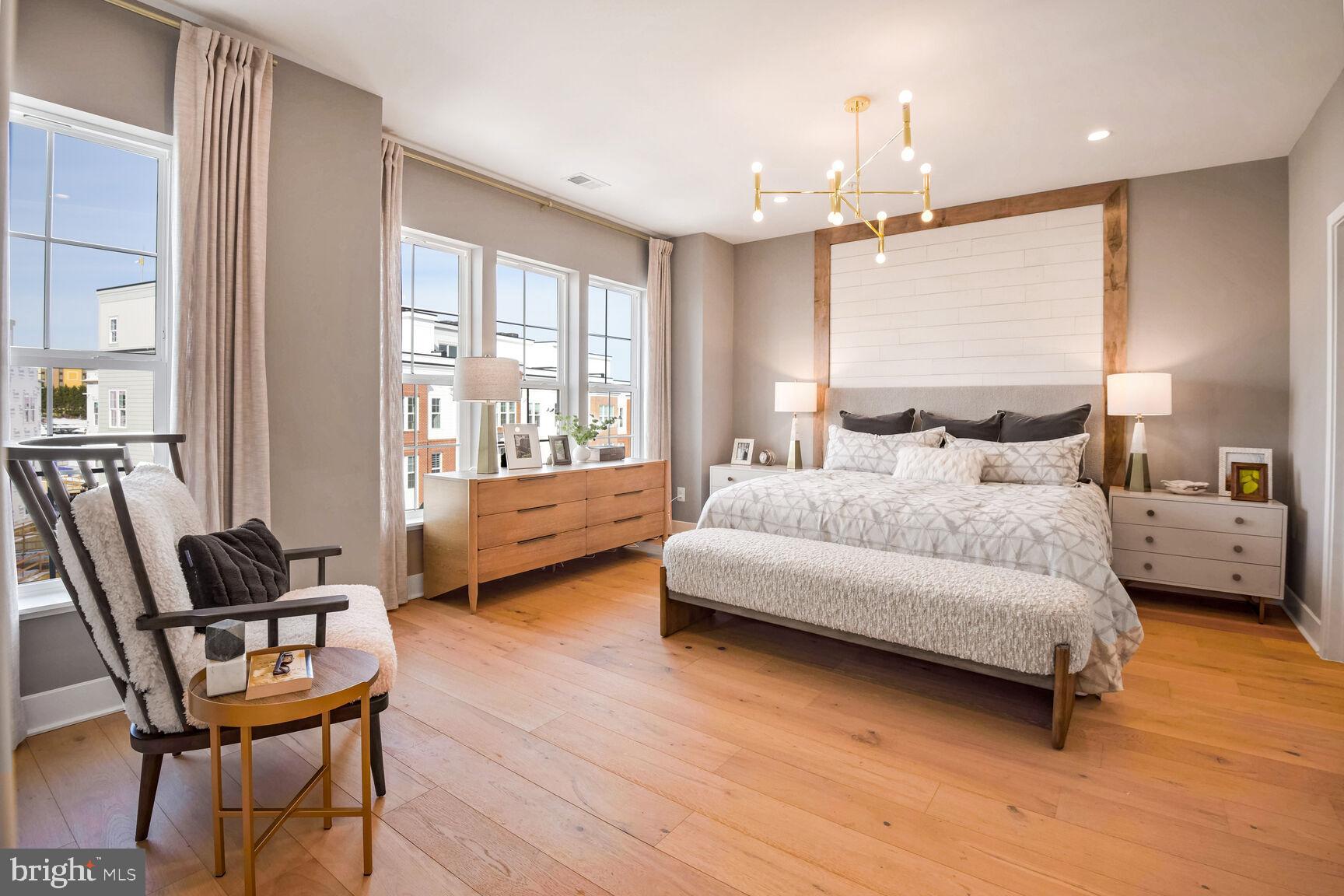 FARMSTEAD DISTRICT - Residential