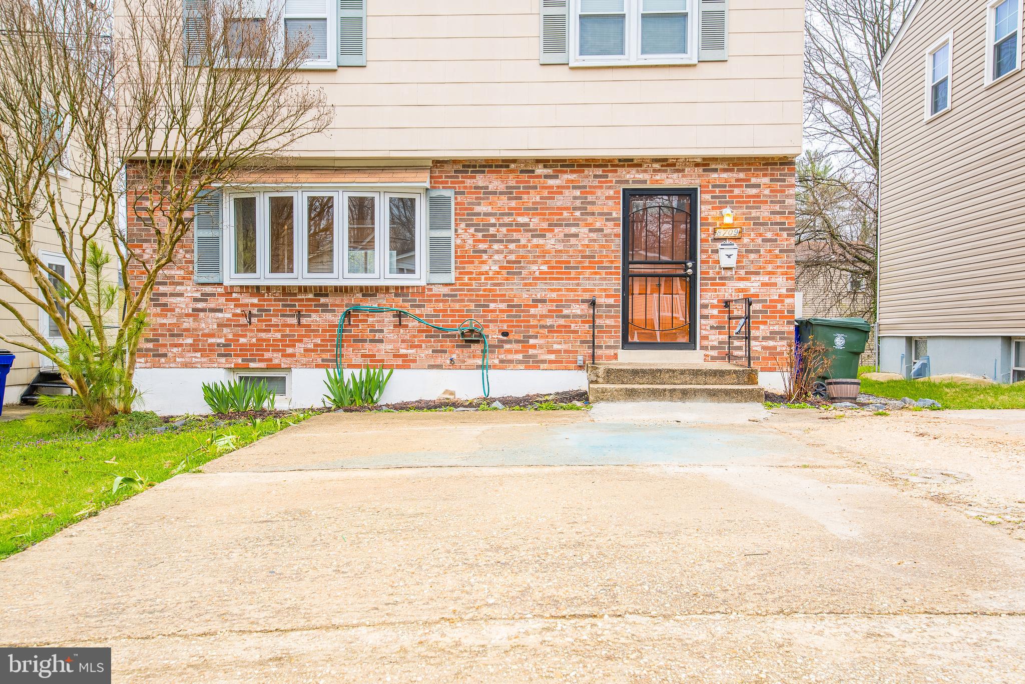 CRYSTAL SPRINGS - Residential