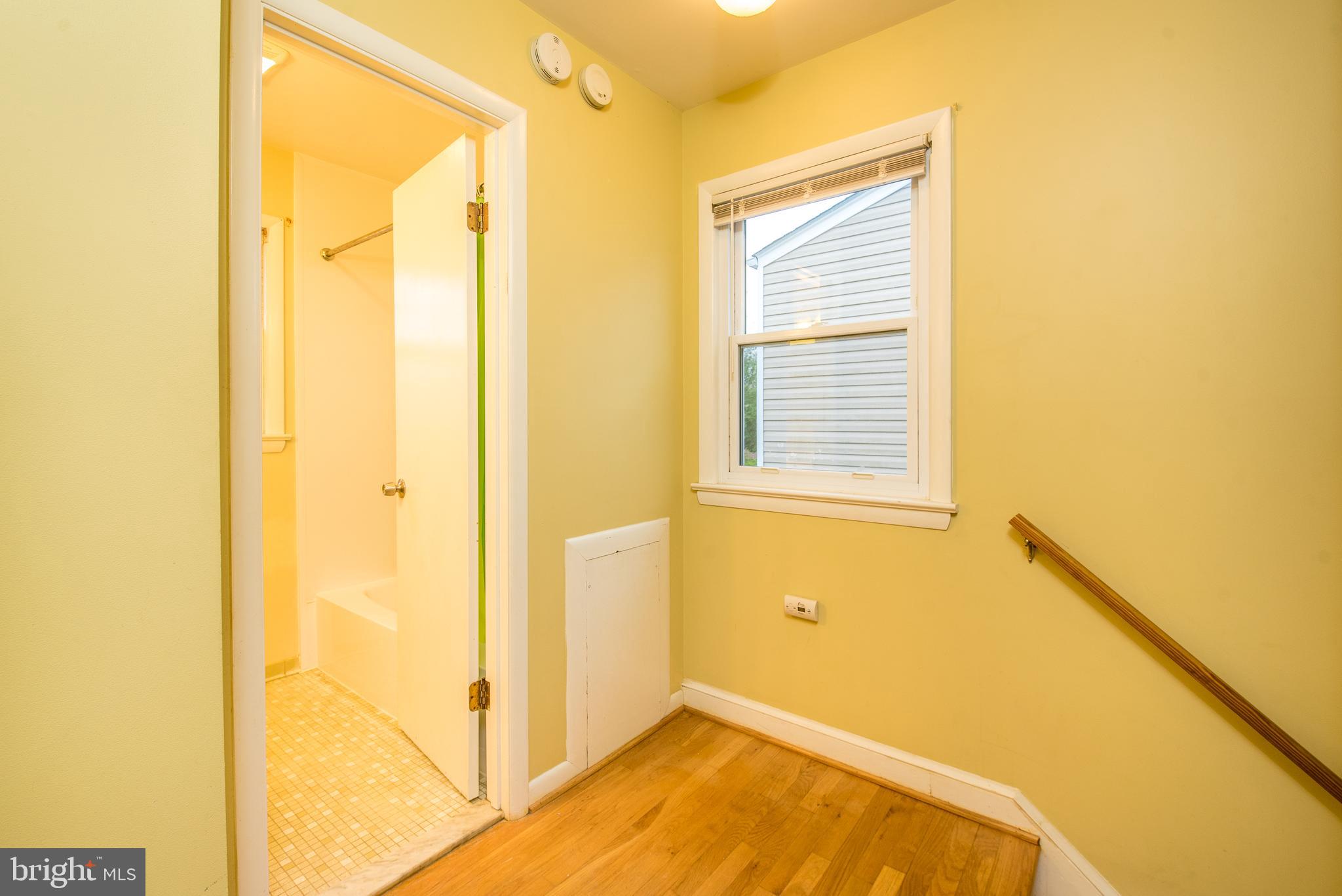 CRYSTAL SPRINGS - Residential