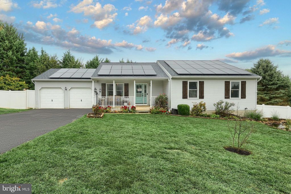 Photo of 42 Brook Hollow Avenue, FELTON, PA 17322 (MLS # PAYK2090526)