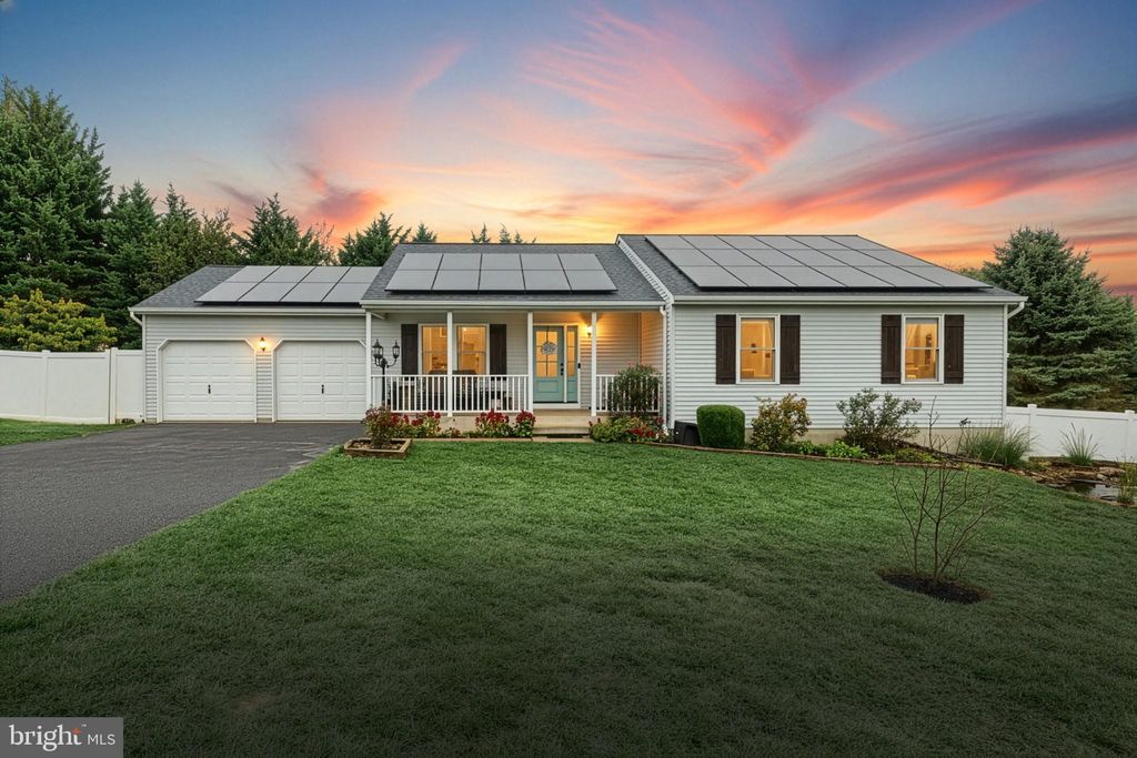 Photo of 42 Brook Hollow Avenue, FELTON, PA 17322 (MLS # PAYK2090526)