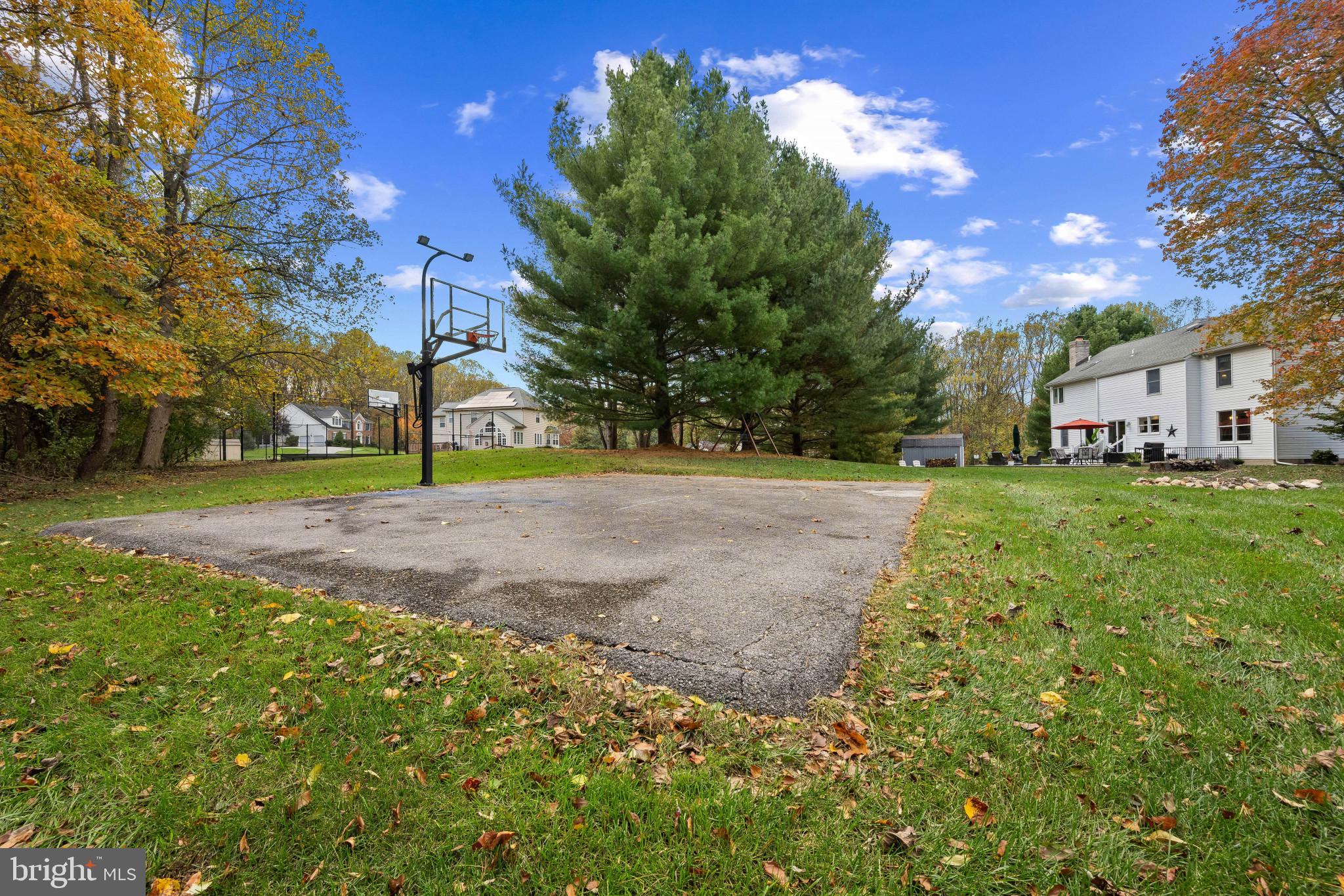 AUTUMN PARK - Residential