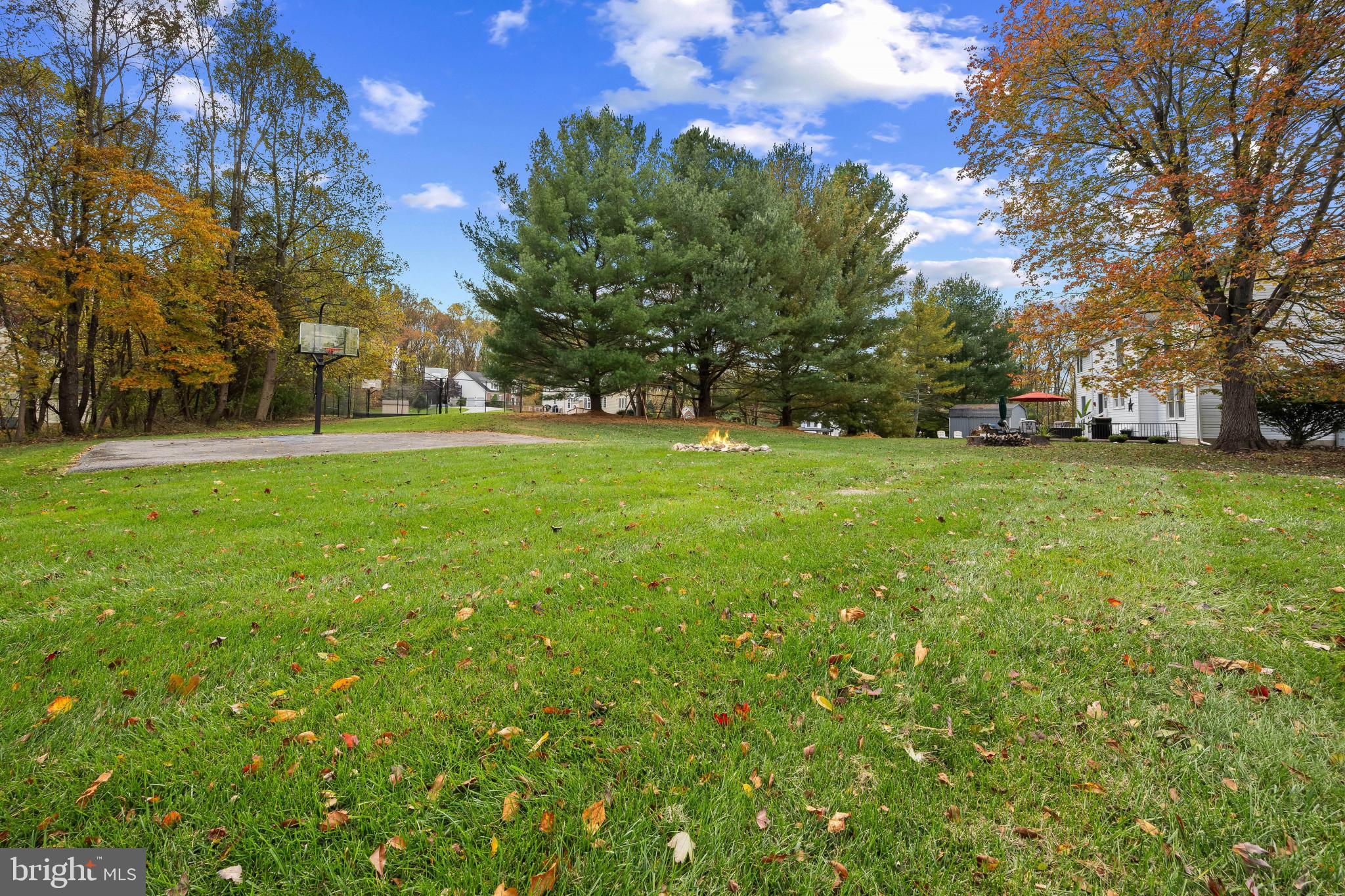 AUTUMN PARK - Residential