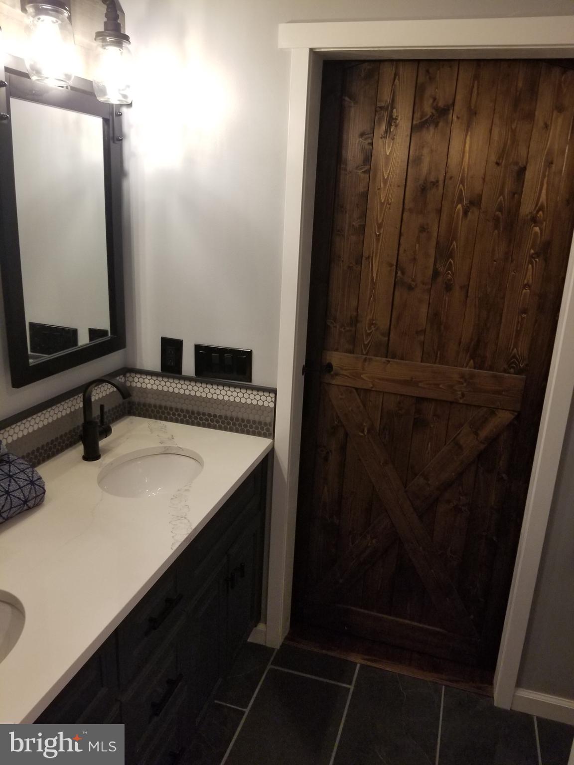 PORT RICHMOND - Residential