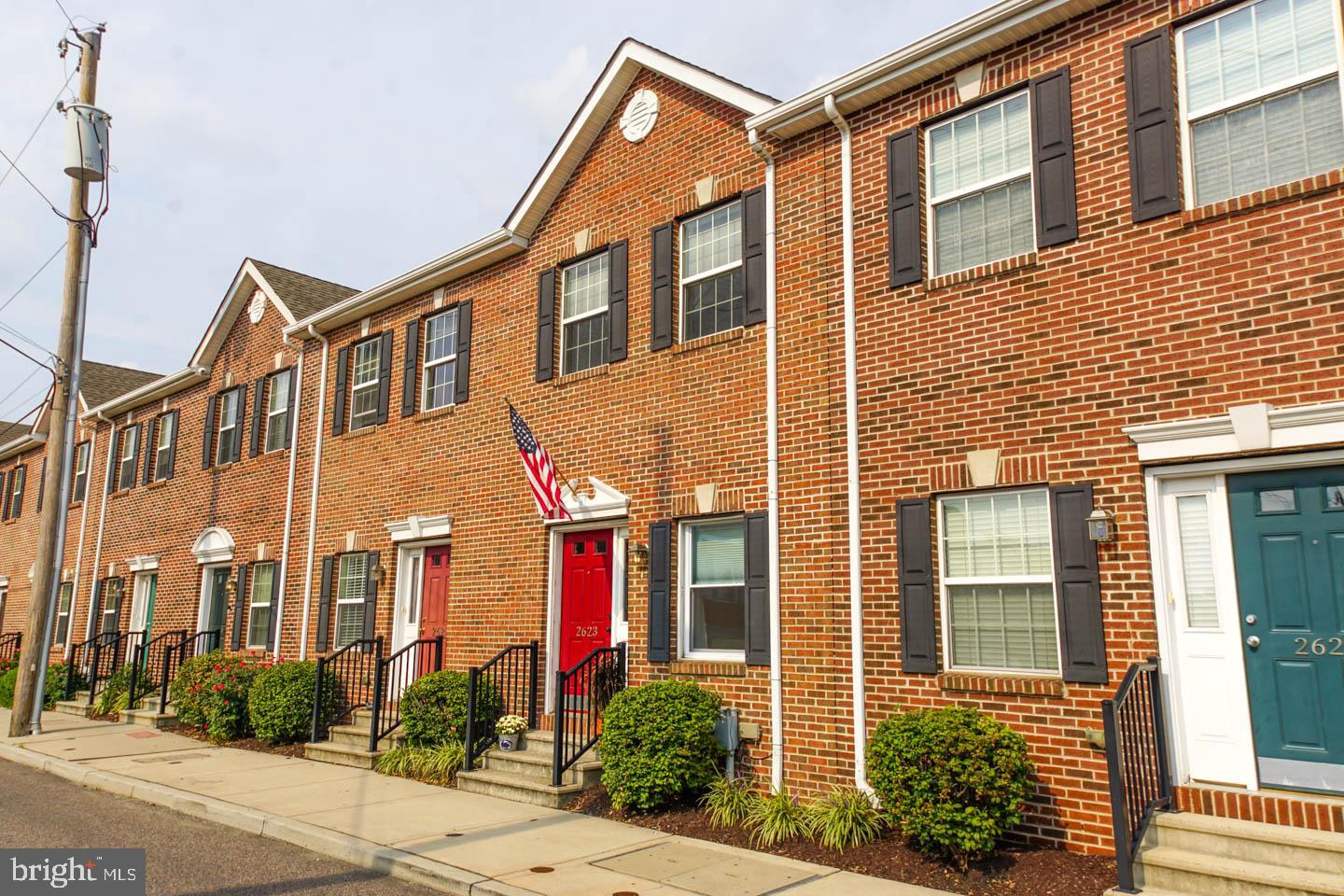 PORT RICHMOND - Residential