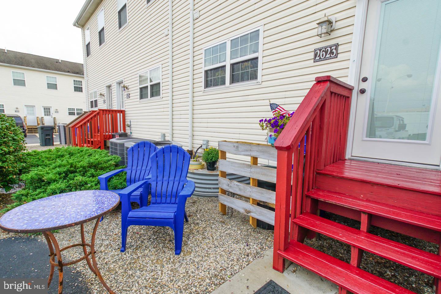 PORT RICHMOND - Residential