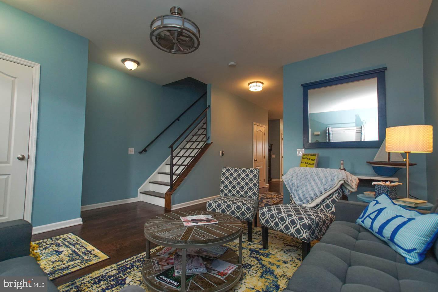 PORT RICHMOND - Residential