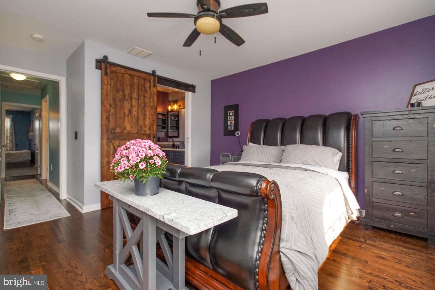 PORT RICHMOND - Residential