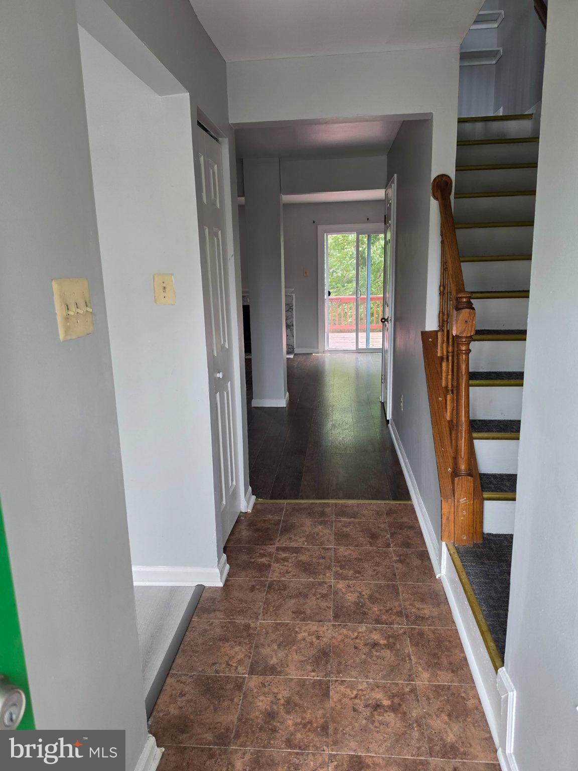 3312 MIDLAND COURT