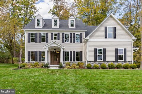 211 WOODED WAY BERWYN PA 19312