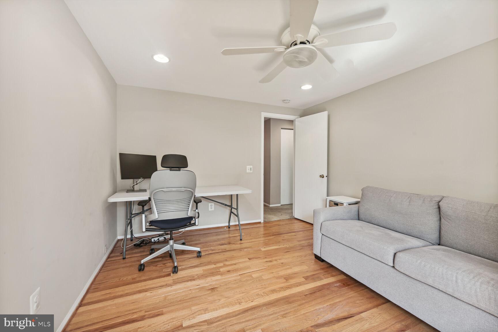 FOX HILLS WEST - Residential Lease