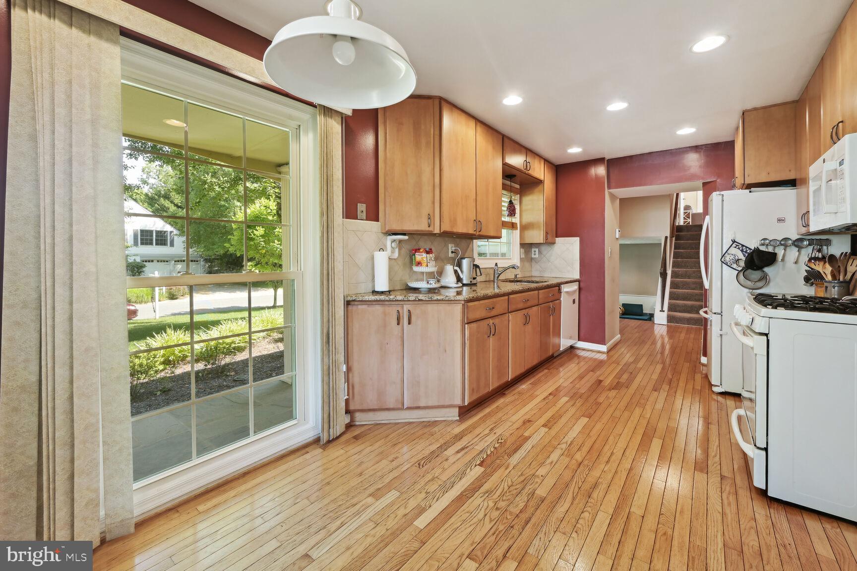 FOX HILLS WEST - Residential Lease