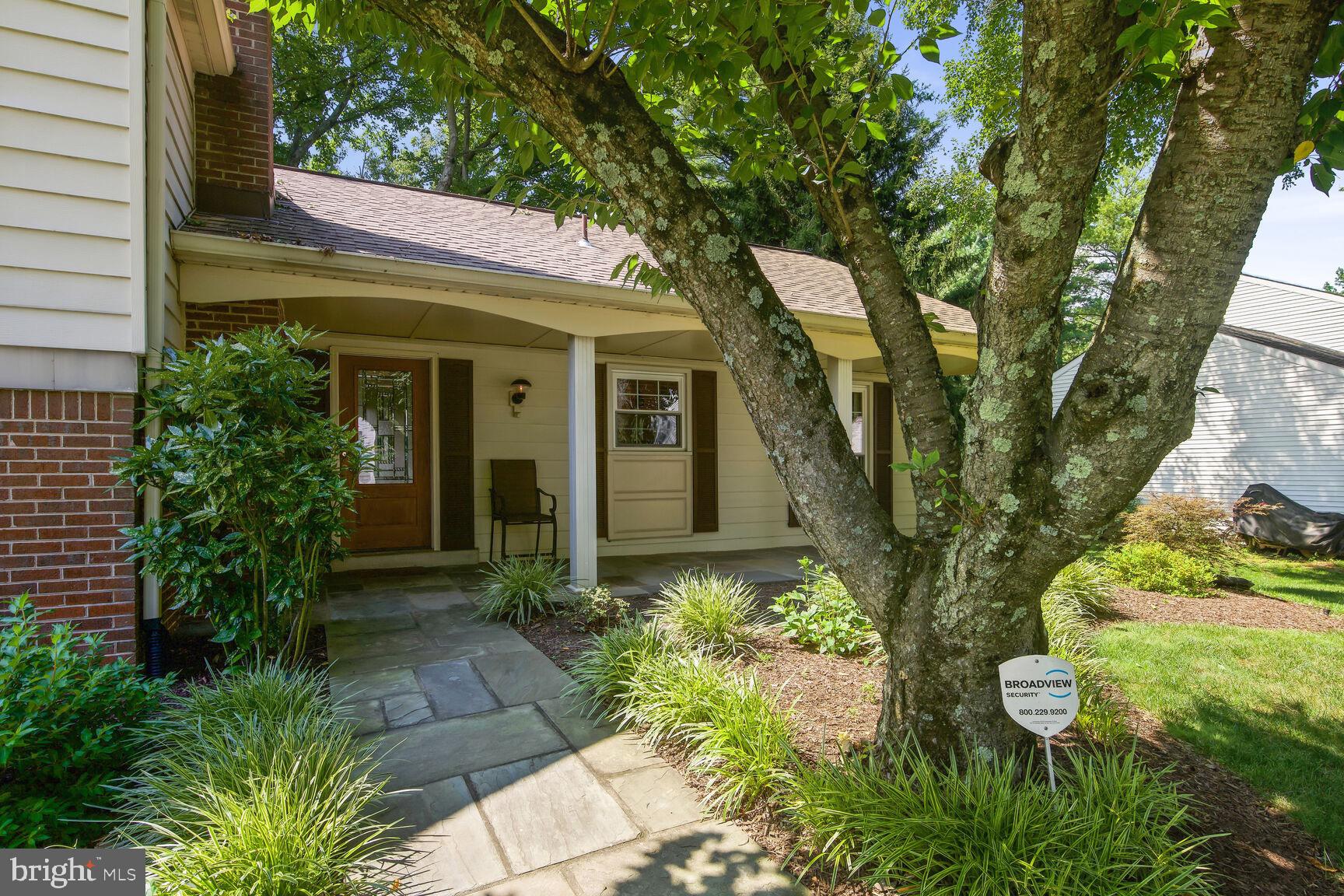 FOX HILLS WEST - Residential Lease