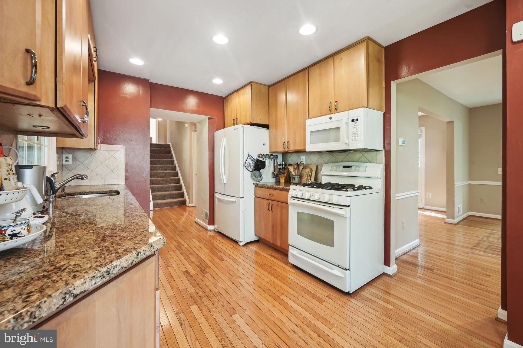 FOX HILLS WEST - Residential Lease