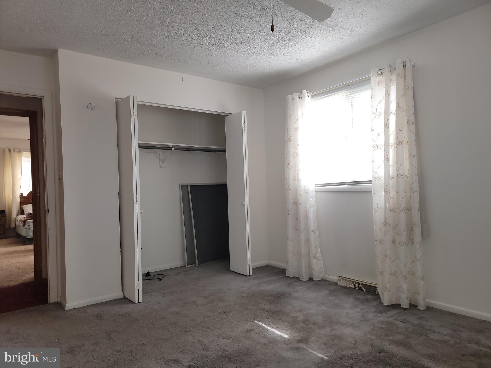 PRESTON MANOR - Residential