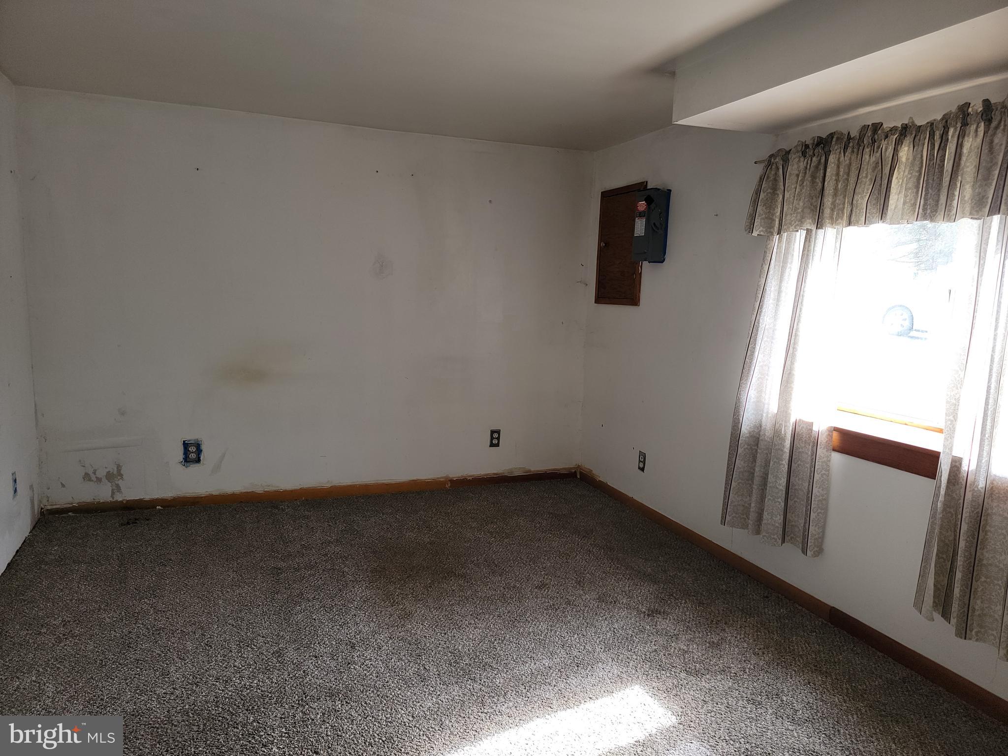 PRESTON MANOR - Residential