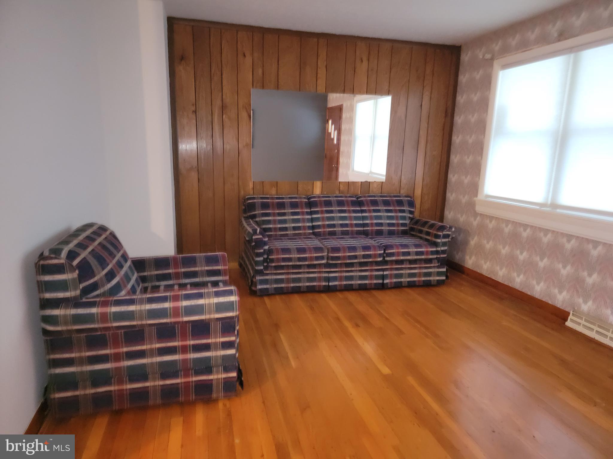 PRESTON MANOR - Residential