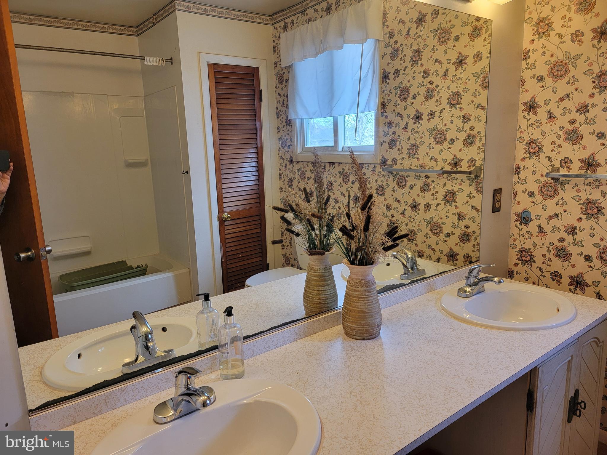 PRESTON MANOR - Residential