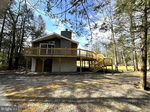 Homes For Sale - 1187 Carriage Lane<br/> TOBYHANNA, PA 18466