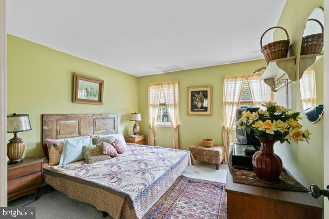 CEDAR HOLLOW FARMS - Residential