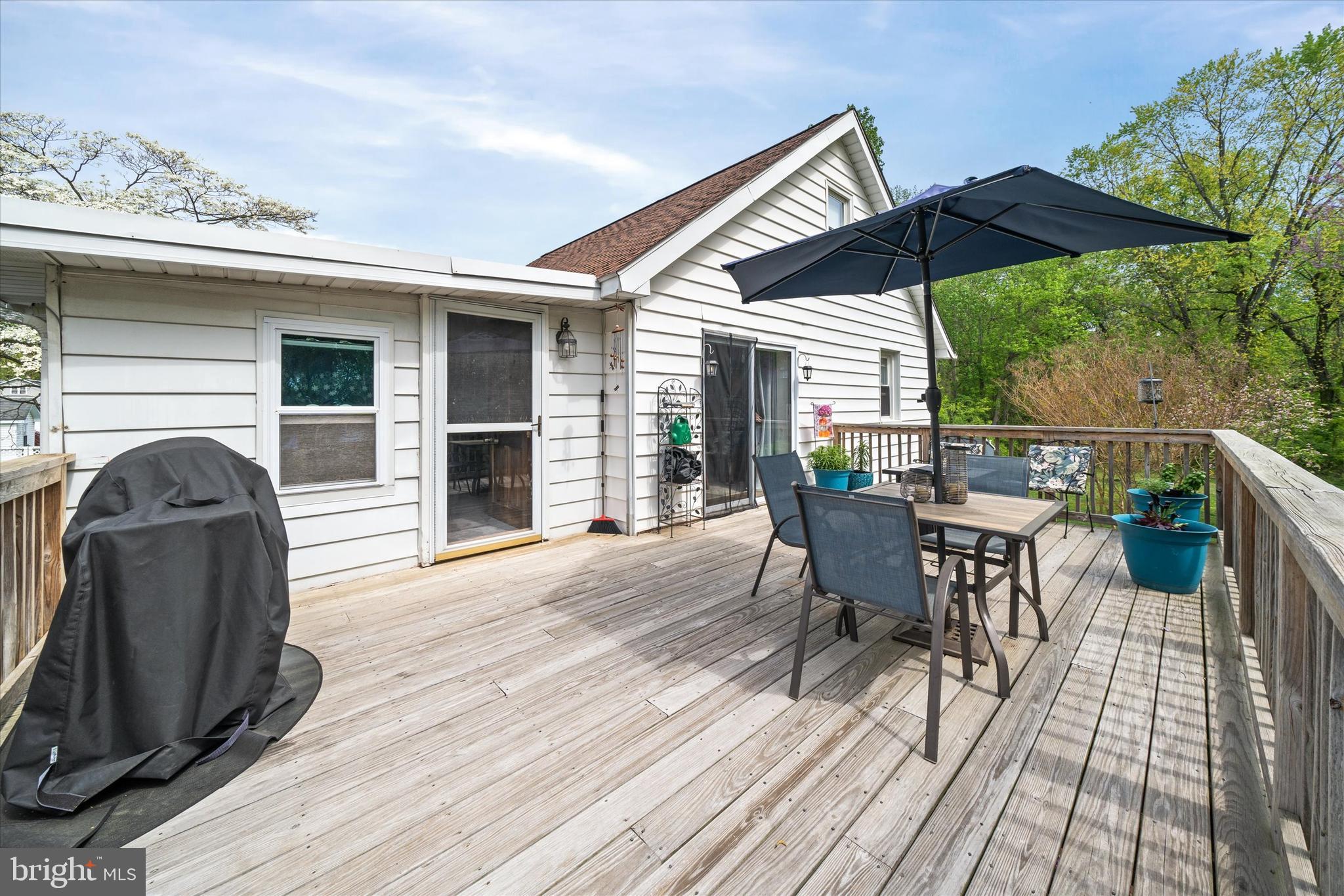 WHITE VILLAGE - Residential