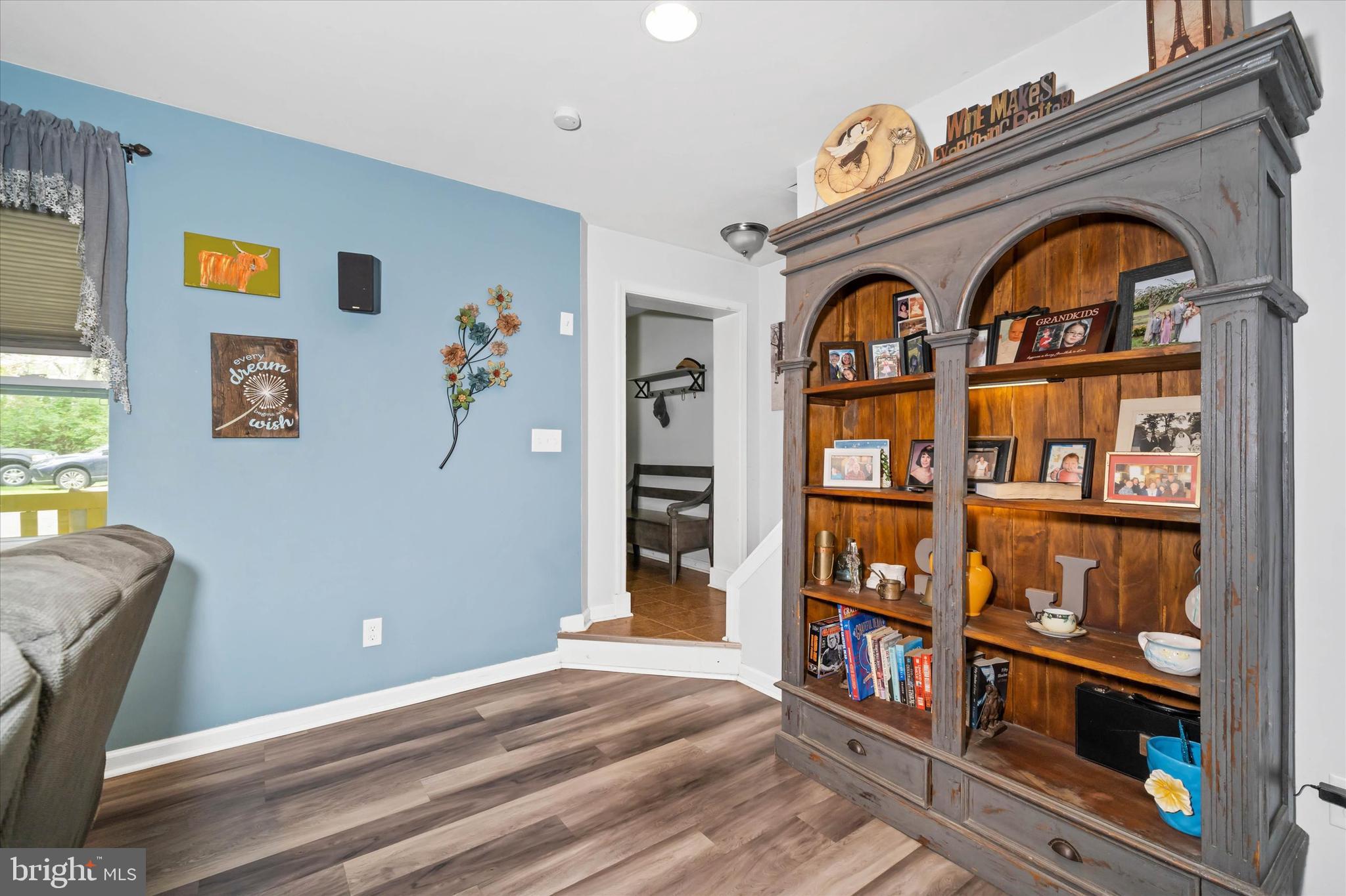 WHITE VILLAGE - Residential