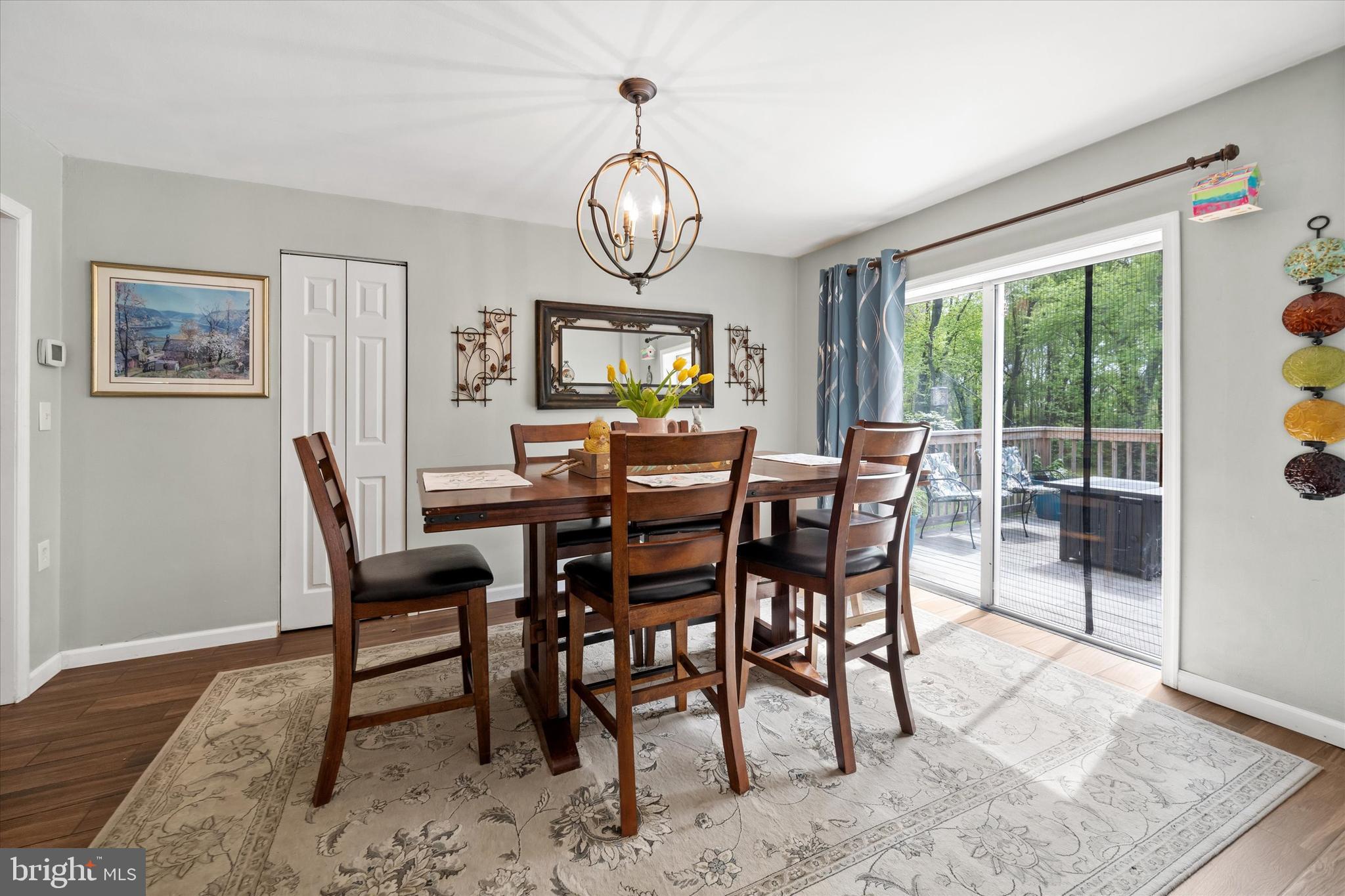 WHITE VILLAGE - Residential