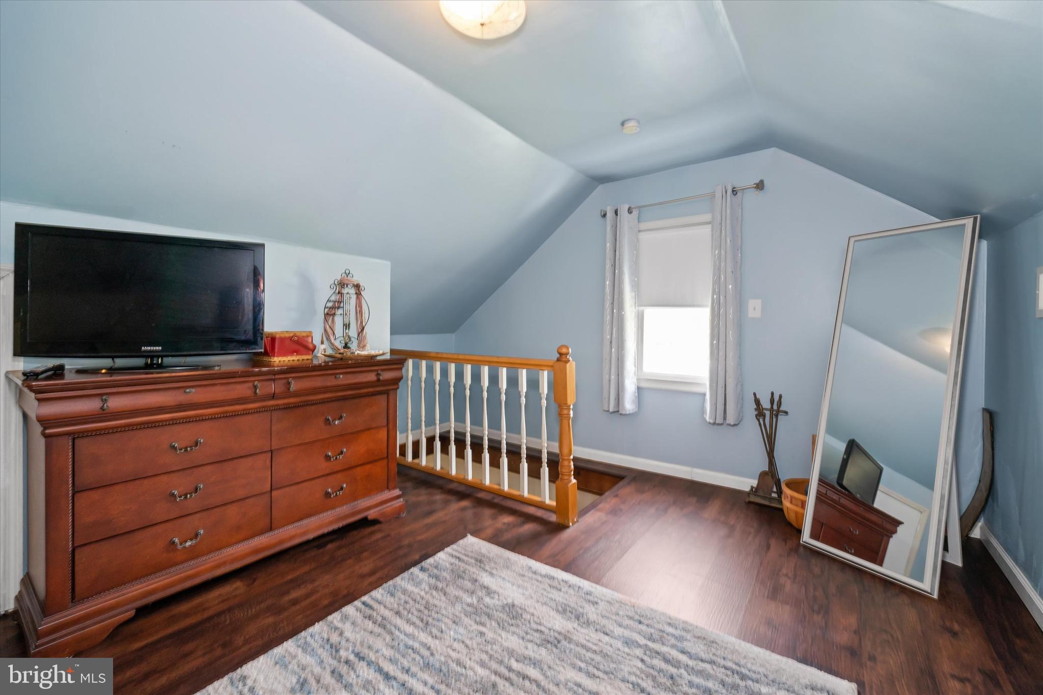 WHITE VILLAGE - Residential