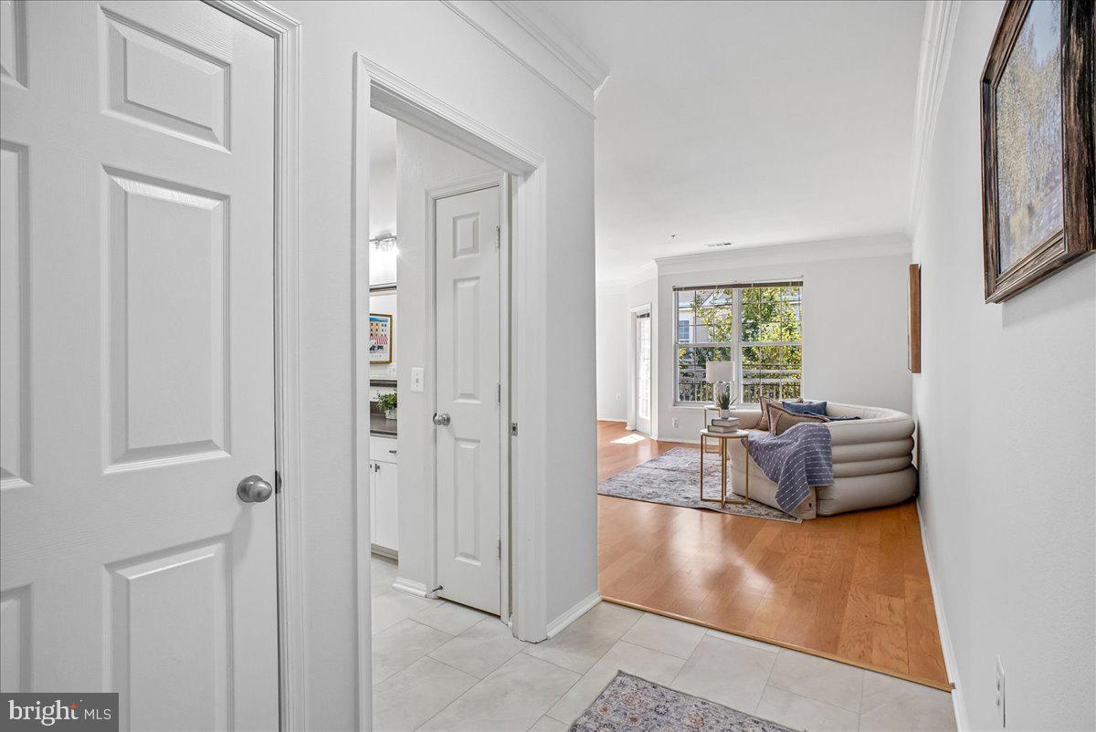 3021 NICOSH CIRCLE 1401