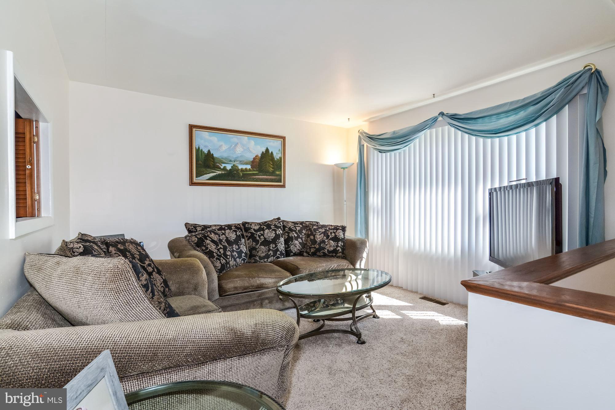 DALE CITY - Residential