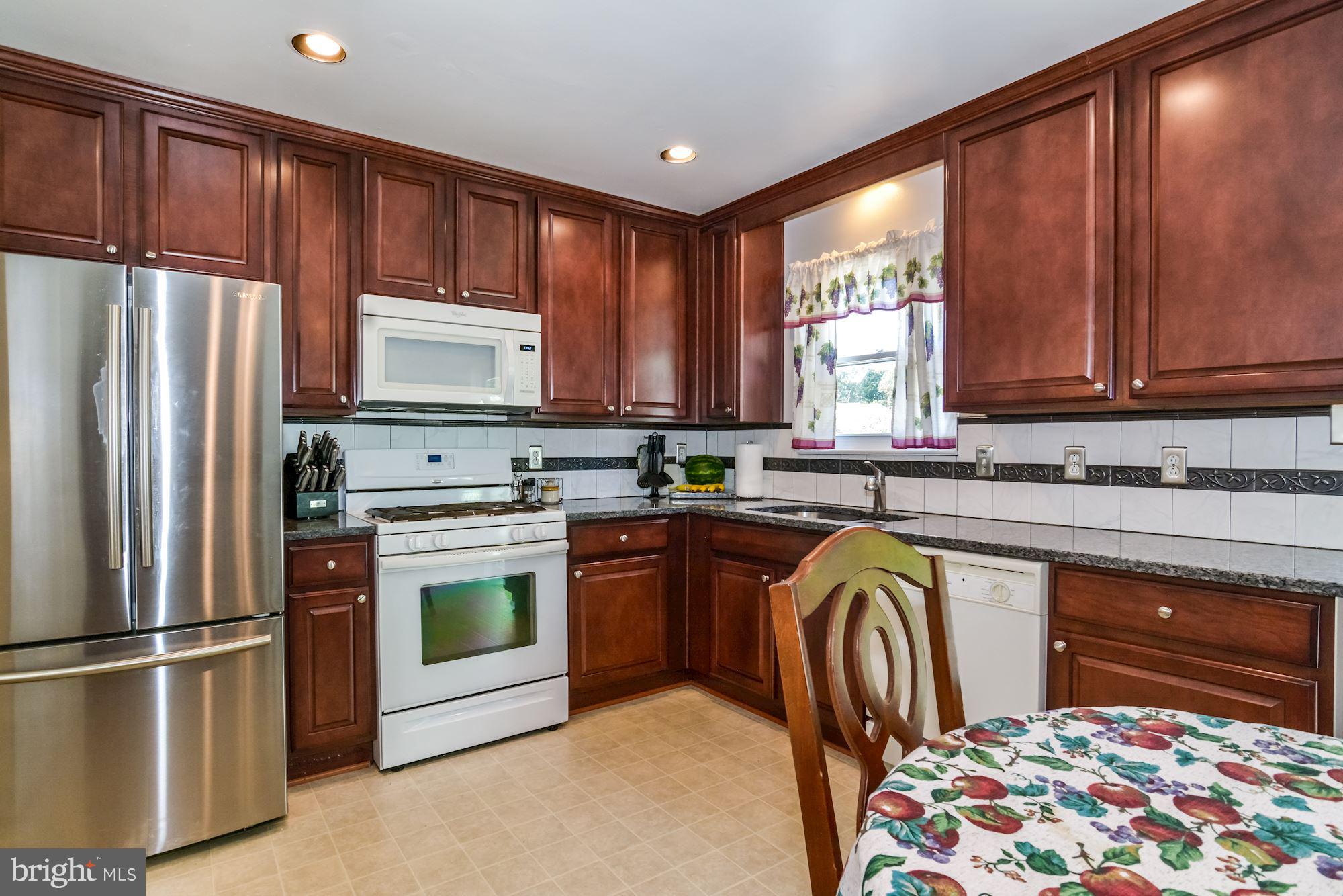 DALE CITY - Residential