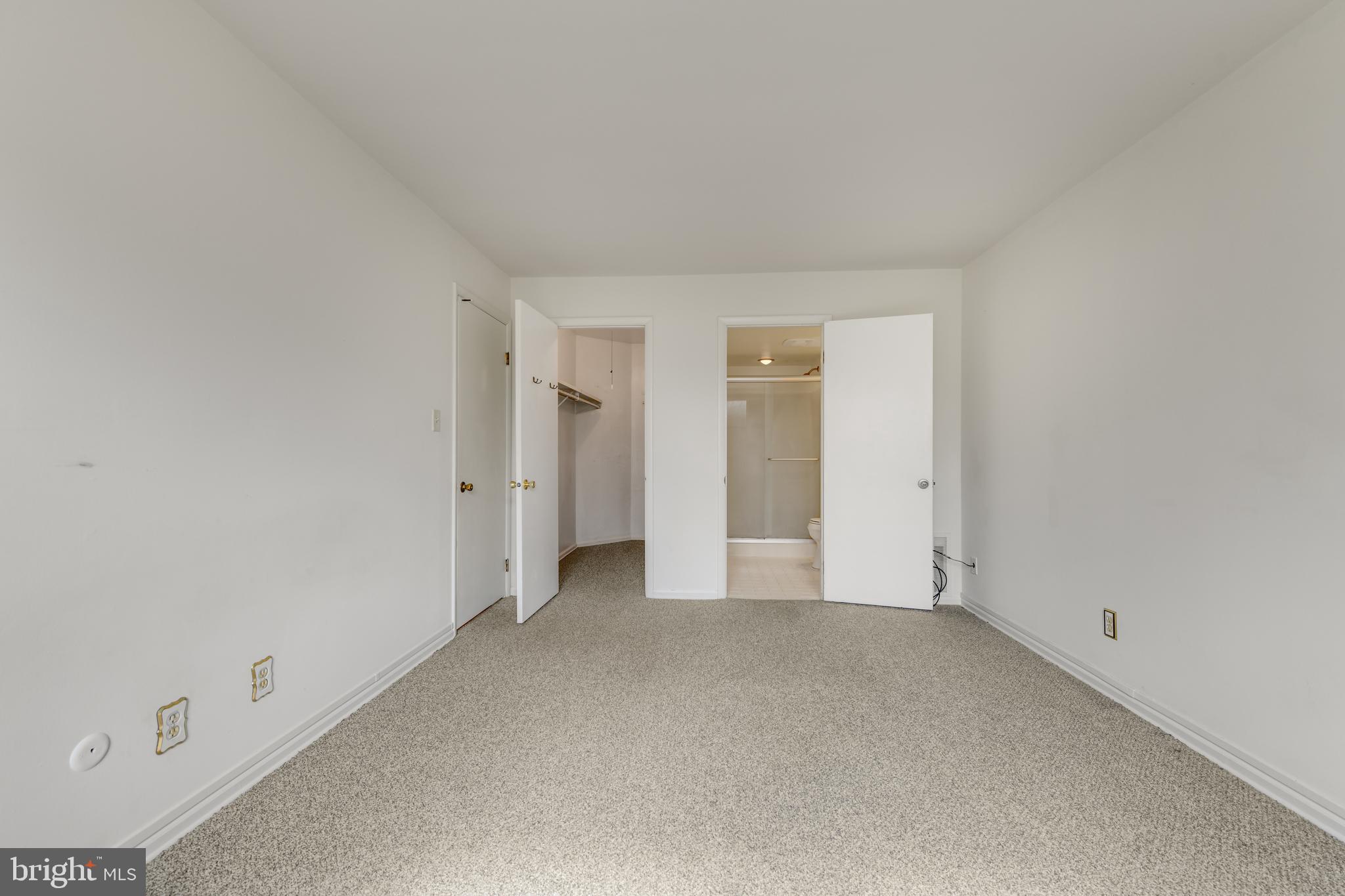 FLYING HILLS - Residential