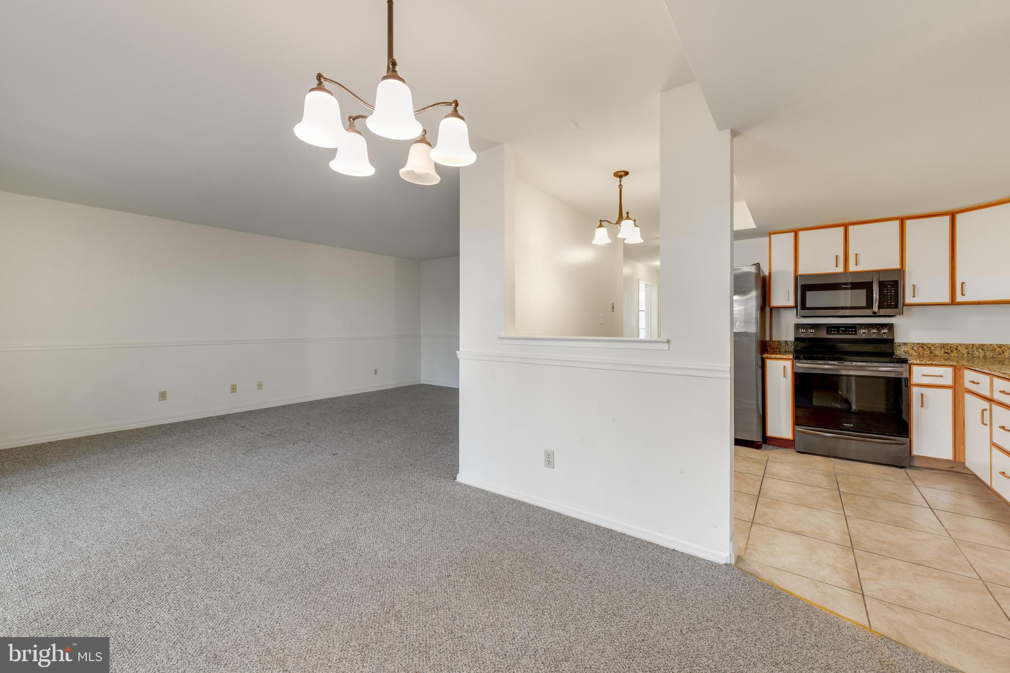 FLYING HILLS - Residential