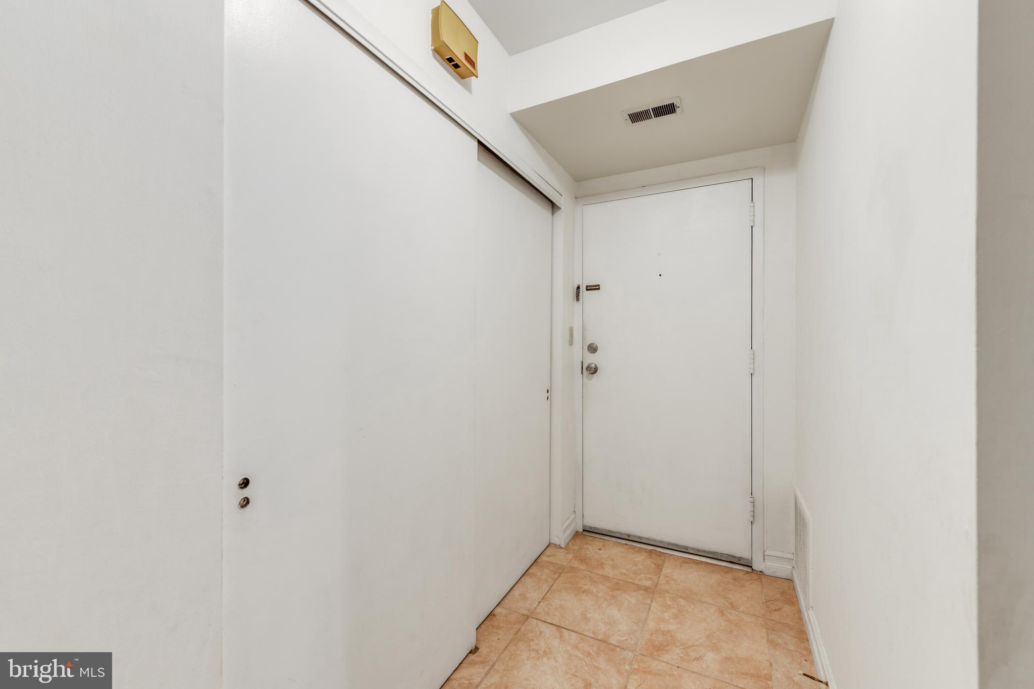 FLYING HILLS - Residential