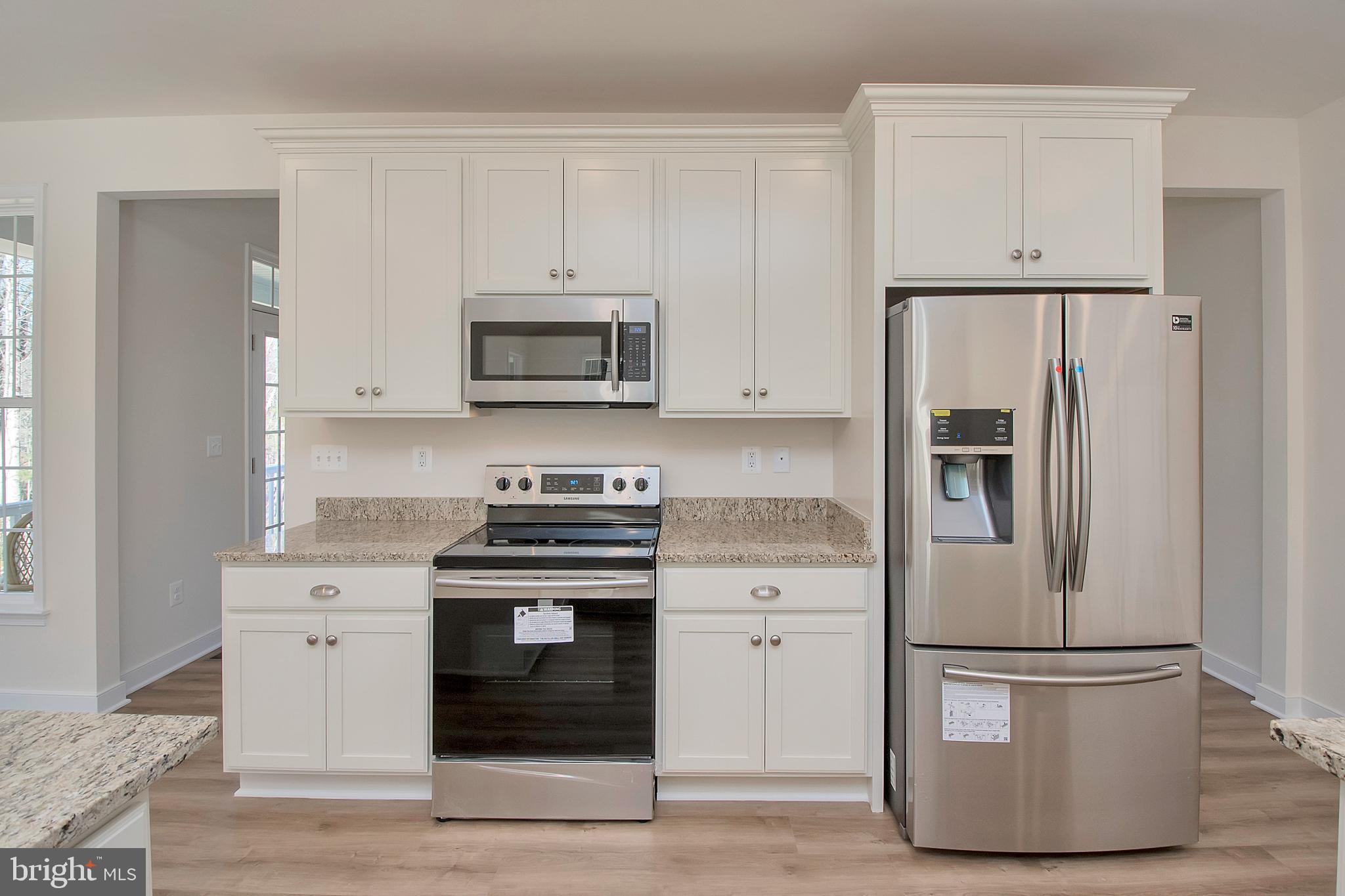 GOVERNOR SPOTSWOOD ESTATES - Residential