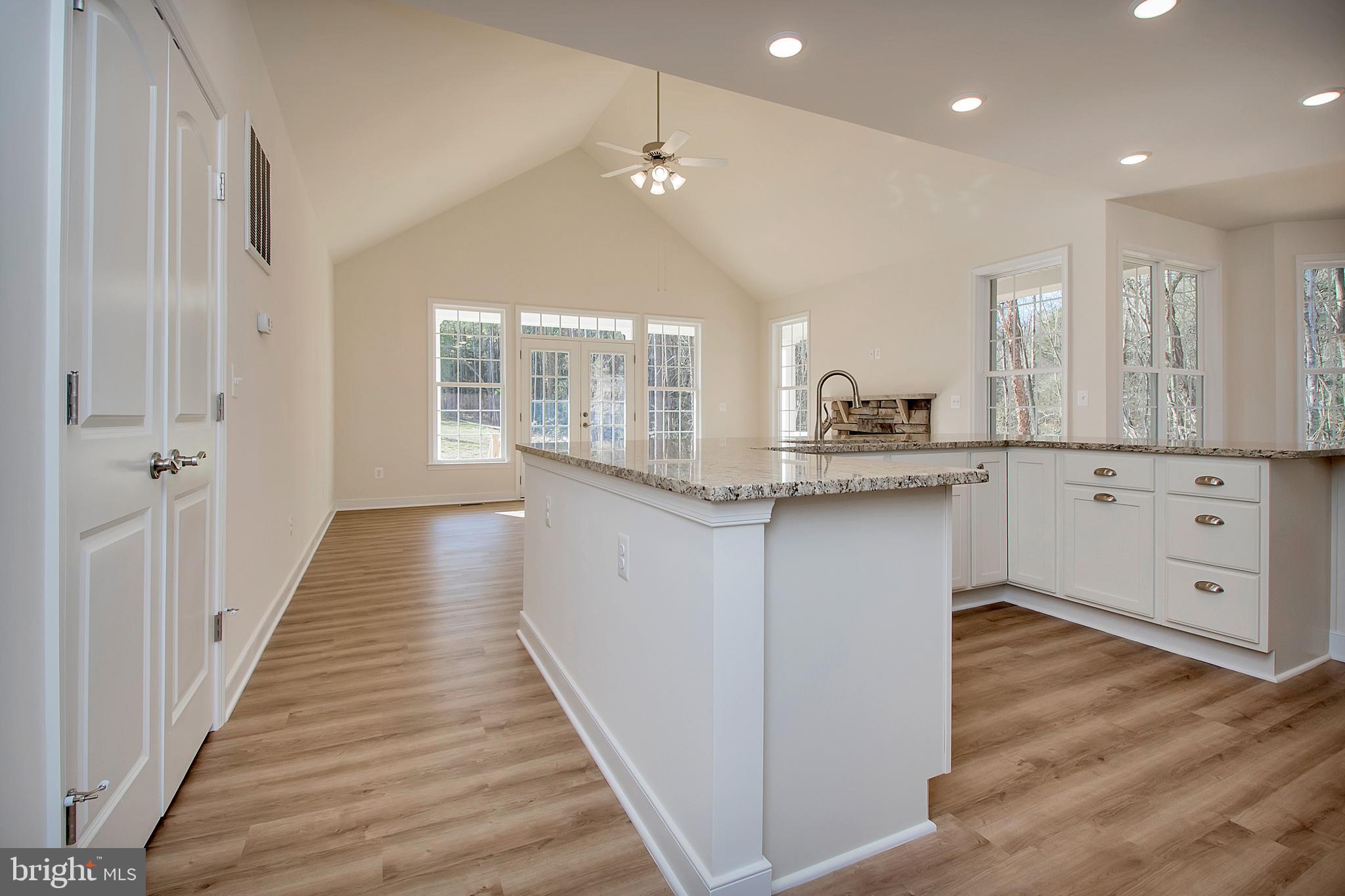 GOVERNOR SPOTSWOOD ESTATES - Residential