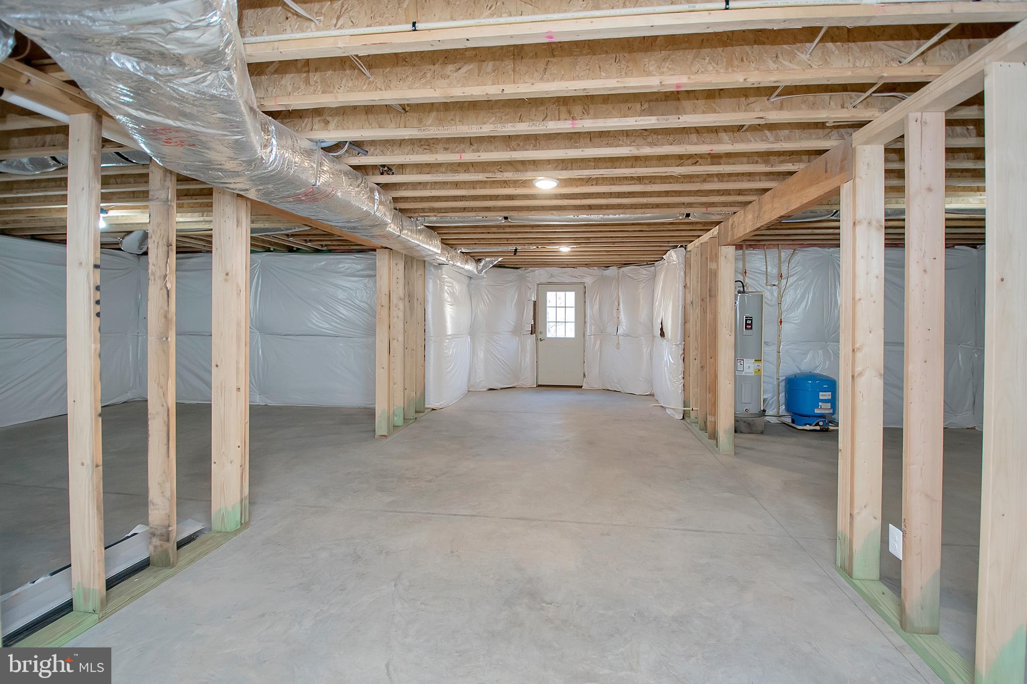 GOVERNOR SPOTSWOOD ESTATES - Residential