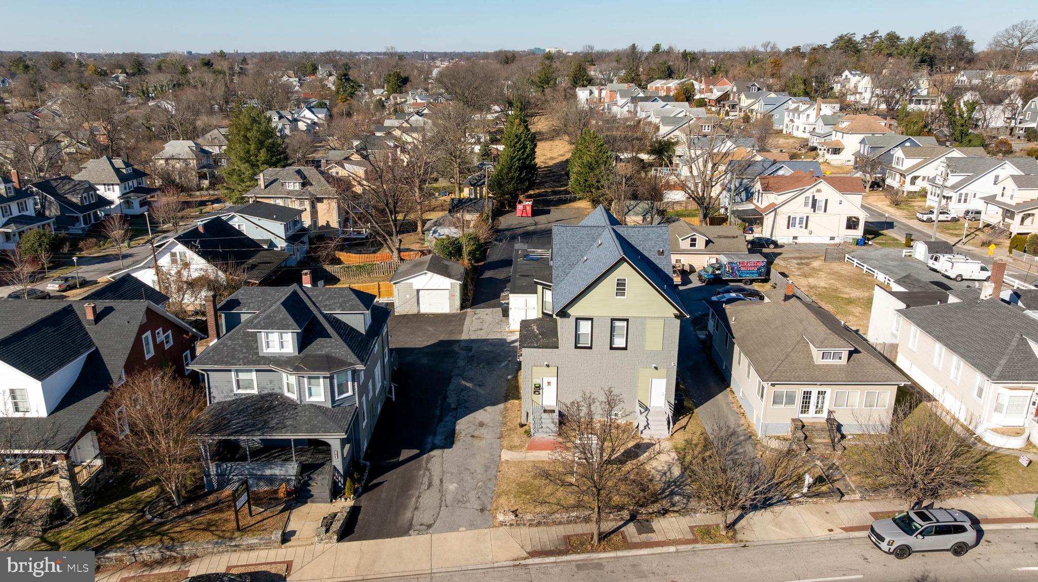 HAMILTON - Residential