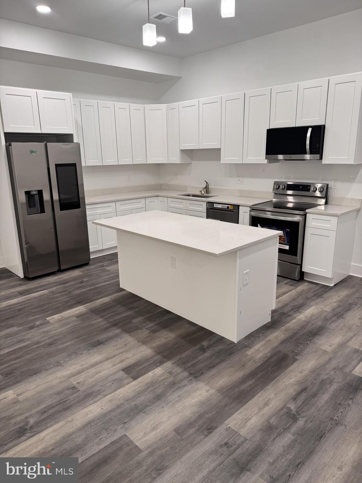 HAMILTON - Residential