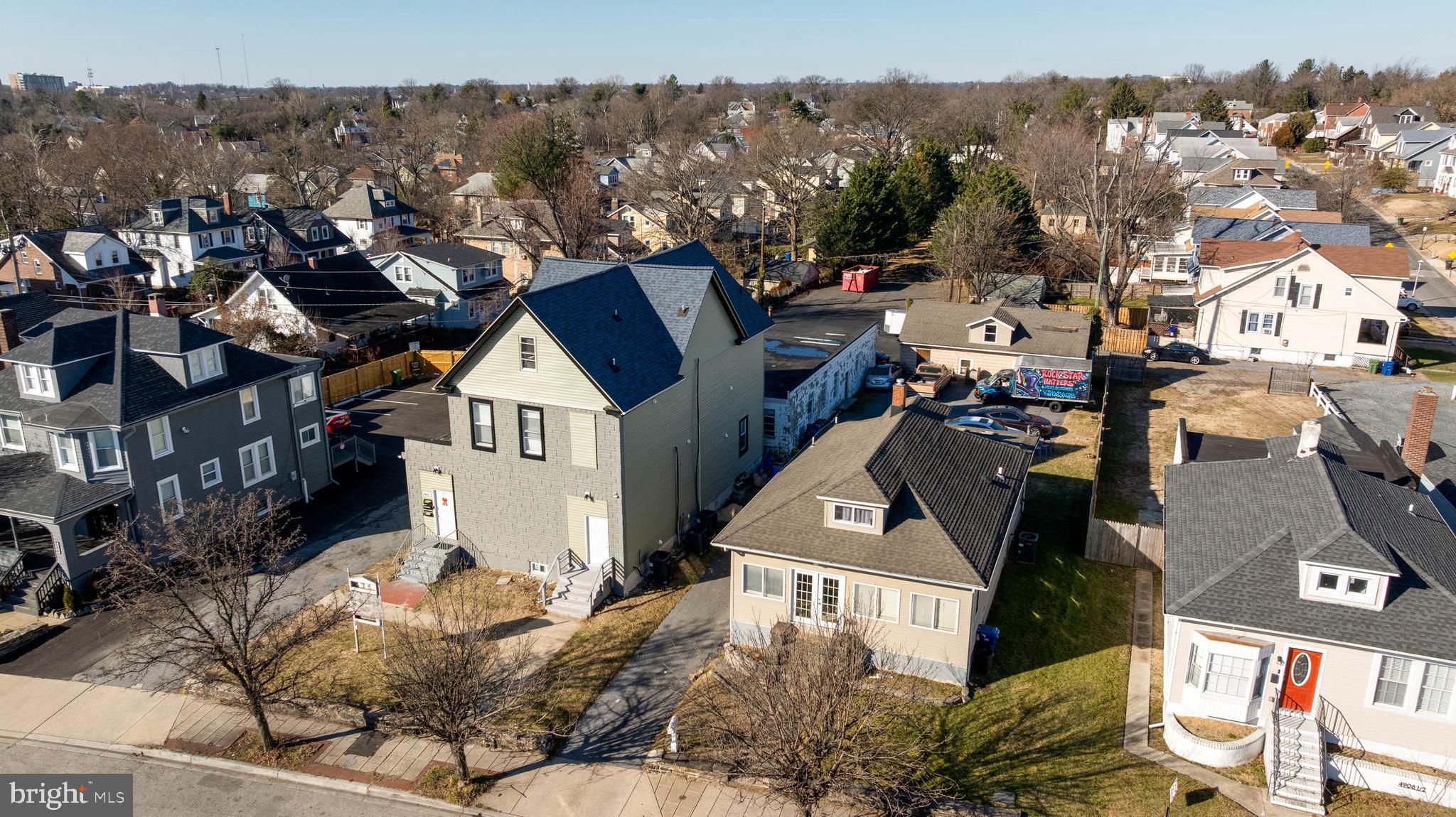 HAMILTON - Residential